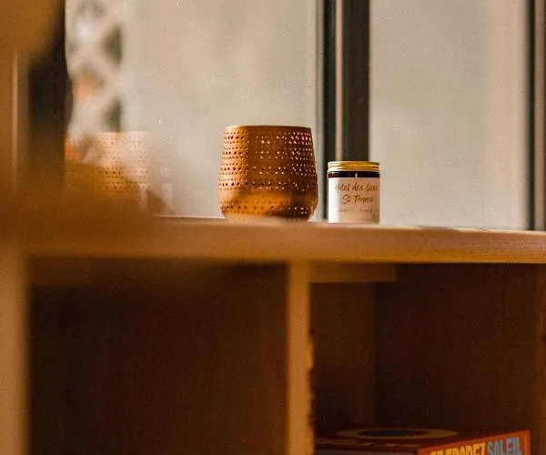 Des Lices فندق سان تروبيه