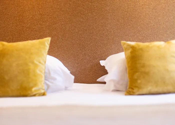 فندق Des Lices 4*