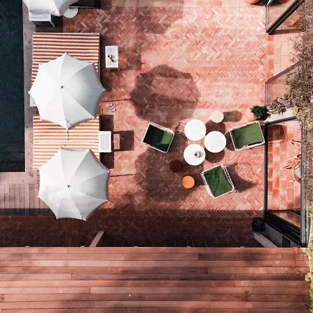 酒店 Des Lices 圣特罗佩