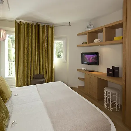 酒店 Des Lices 圣特罗佩