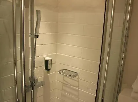 酒店 Des Lices 圣特罗佩